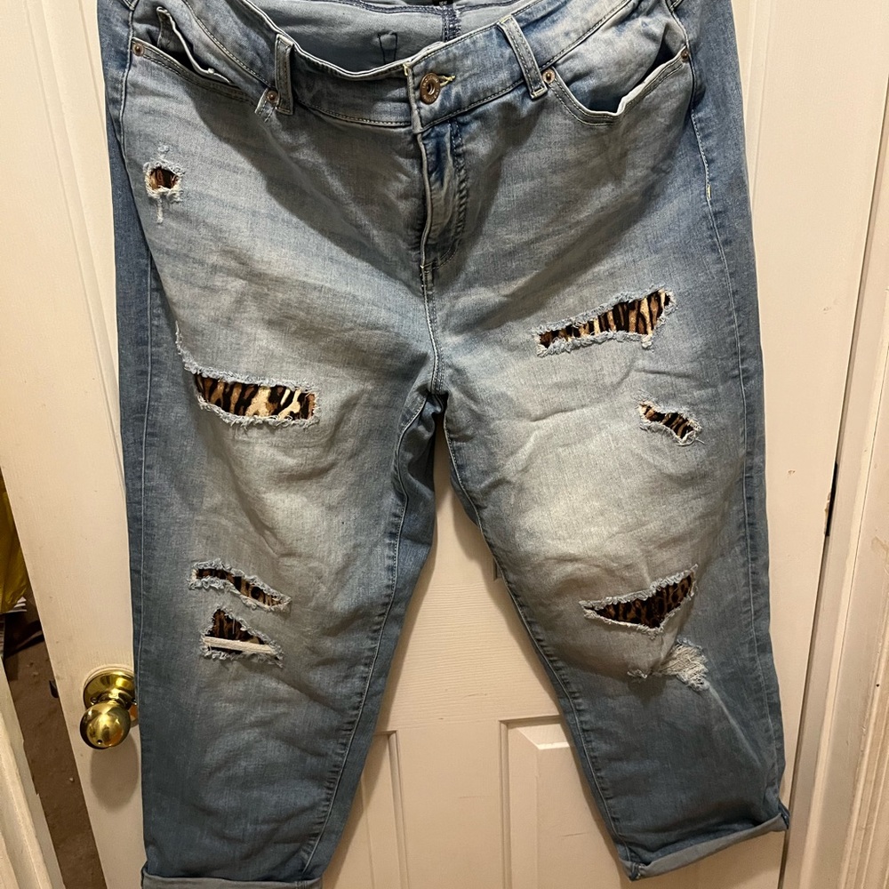 NWT INC jeans